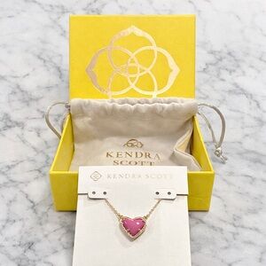 Kendra Scott Ari Pink Heart Necklace Gold Tone NWT Gift Ready